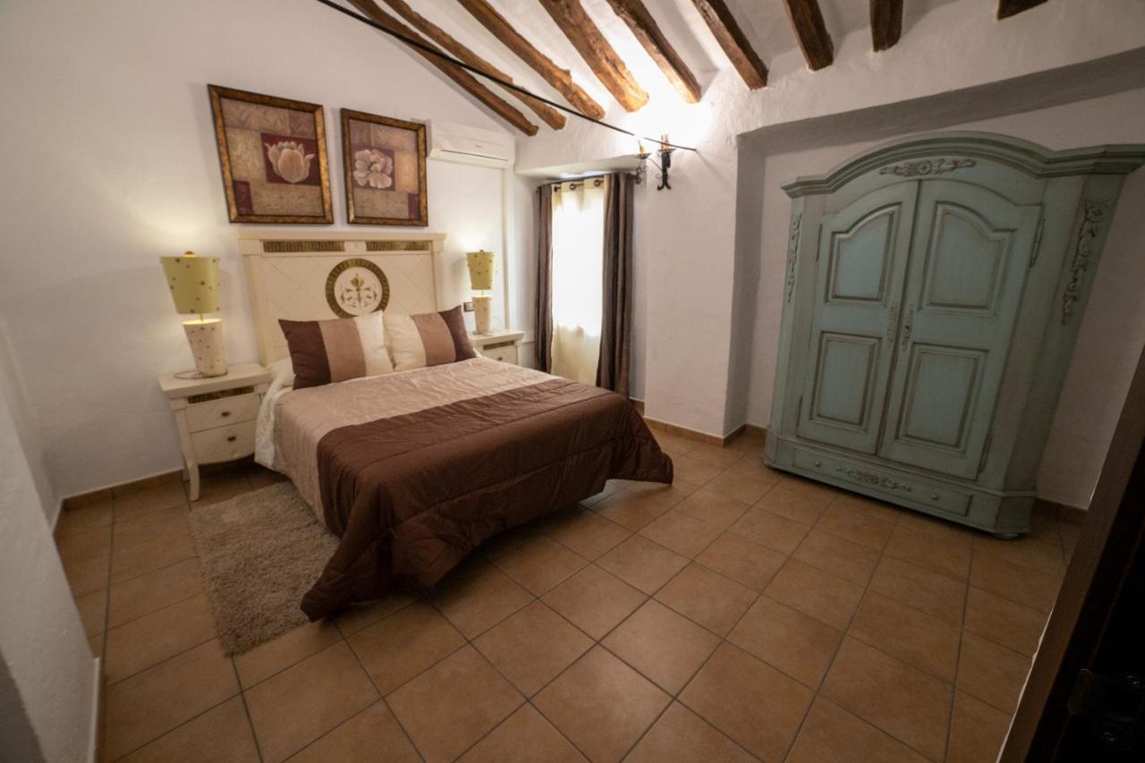 Вилла Cortijo El Segador Y El Capricho Альмединилья Экстерьер фото