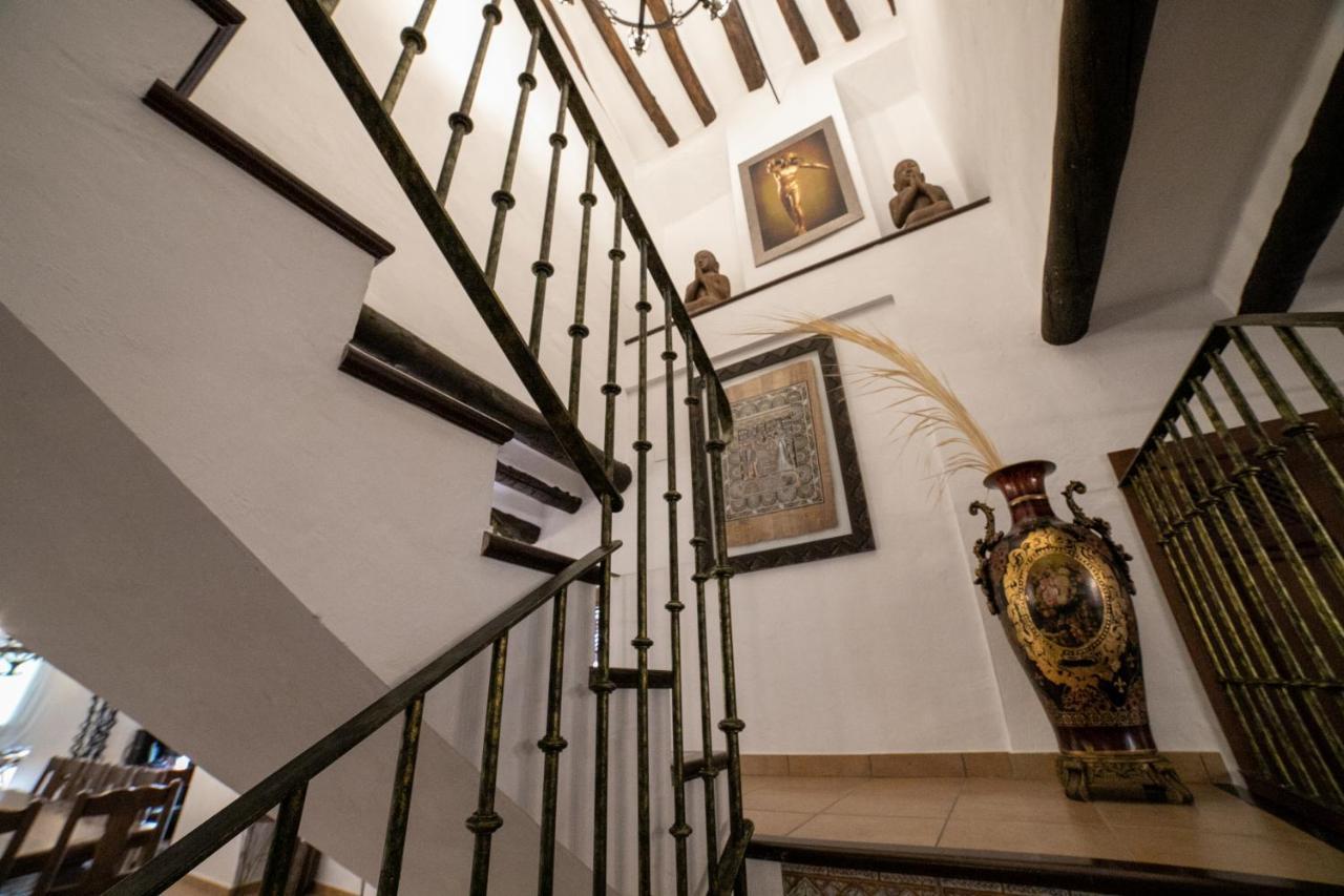 Вилла Cortijo El Segador Y El Capricho Альмединилья Экстерьер фото