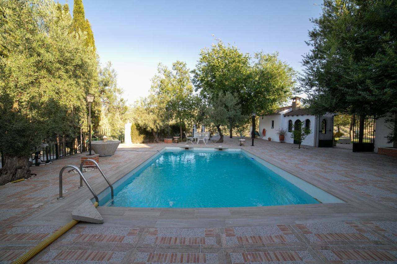 Вилла Cortijo El Segador Y El Capricho Альмединилья Экстерьер фото